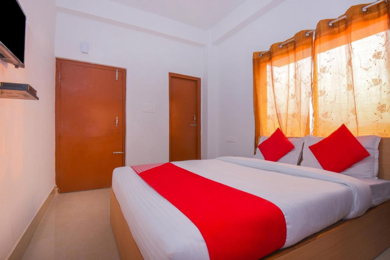 Hotel Collection O Gs Residency Guwahati Exterior foto